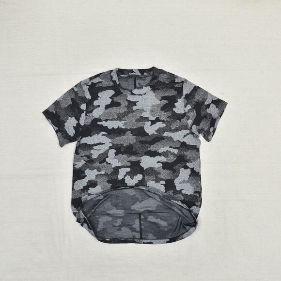 Lululemon Women T Shirt Top Short Sleeve Camouflage Black Size 8 Athletic - Picture 2 of 8